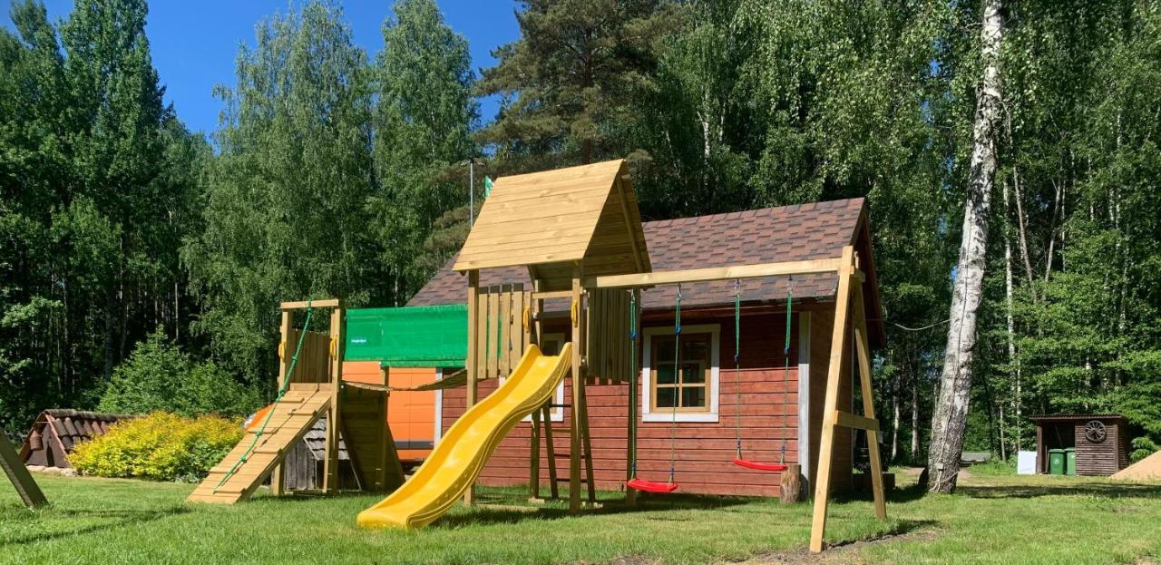 Hotel Atsikivi Puhketalu Häädemeeste Zewnętrze zdjęcie